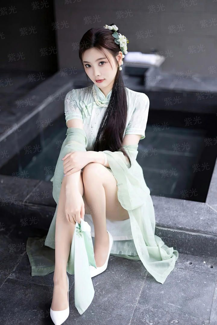 LL跃动的星尘